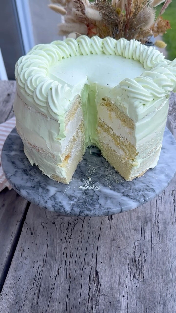 Fotografia de la receta de Crema de manteca con base de merengue italiano