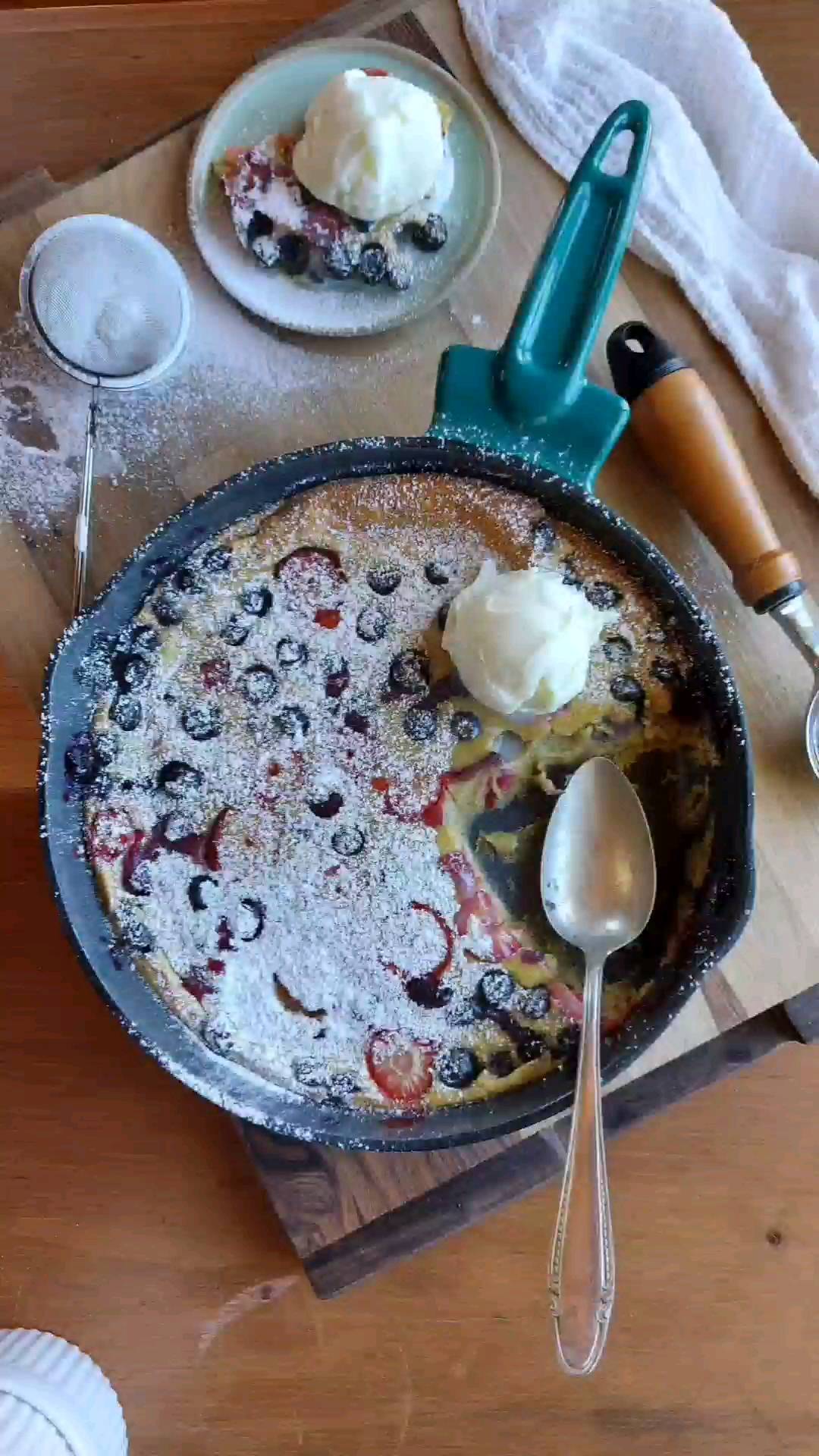 Fotografia de la receta de Clafoutis de frutos rojos