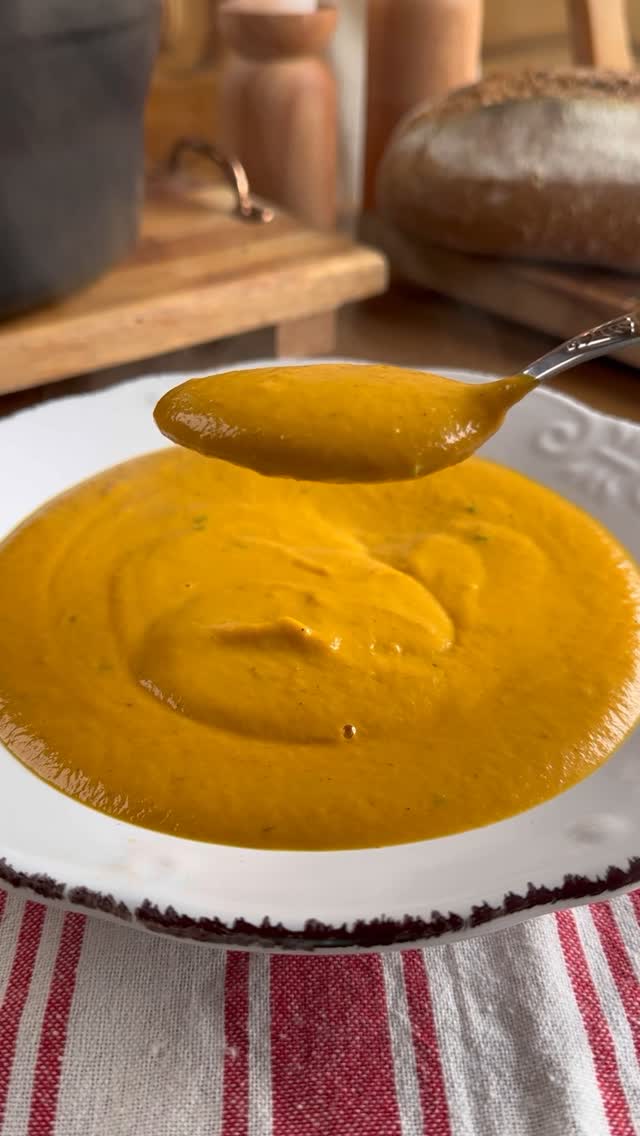 Foto de Sopa de zanahoria y tomate