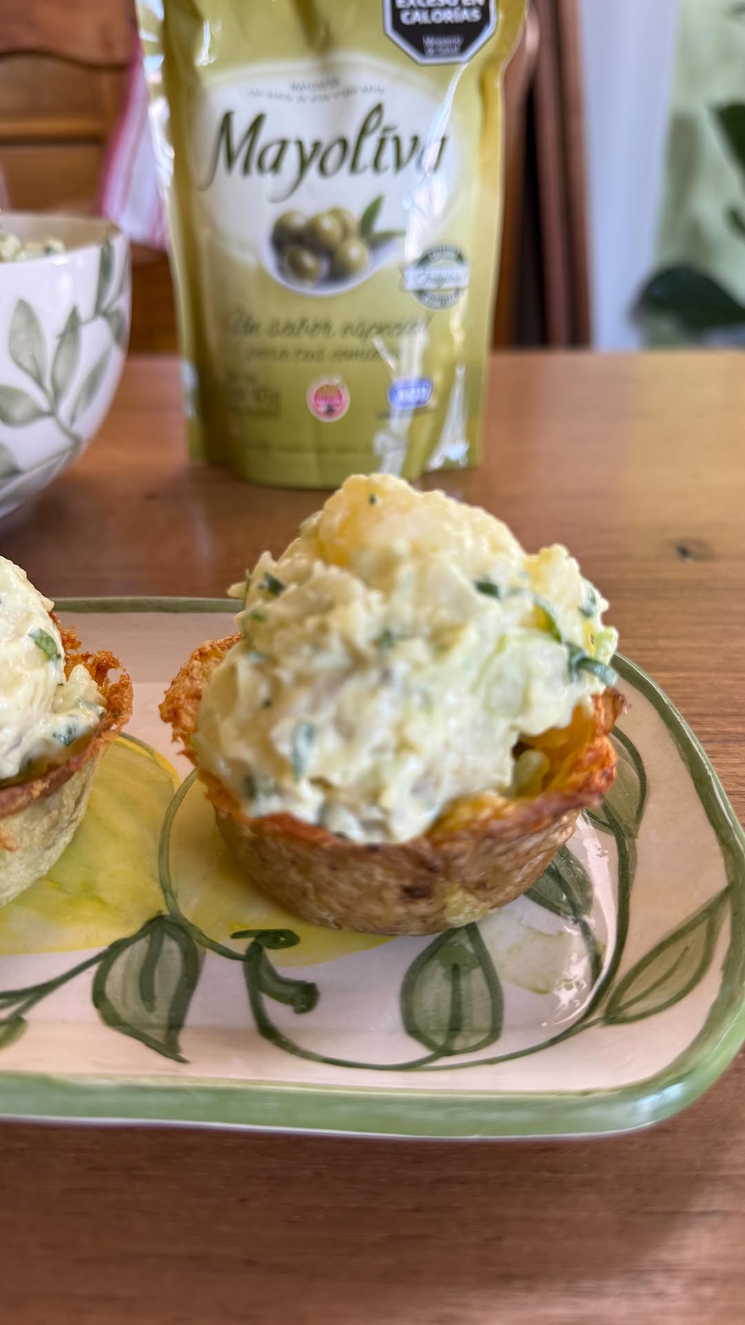 Foto de Cascos de Papa rellenos de ensalada de Papa